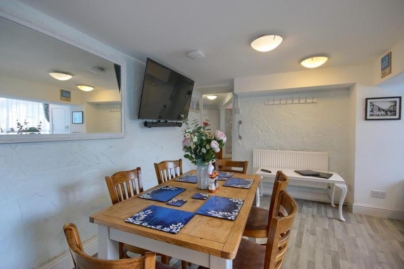 Smugglers Luxury Accommodation Sheringham Bagian luar foto
