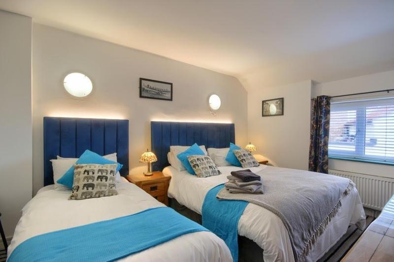 Smugglers Luxury Accommodation Sheringham Bagian luar foto