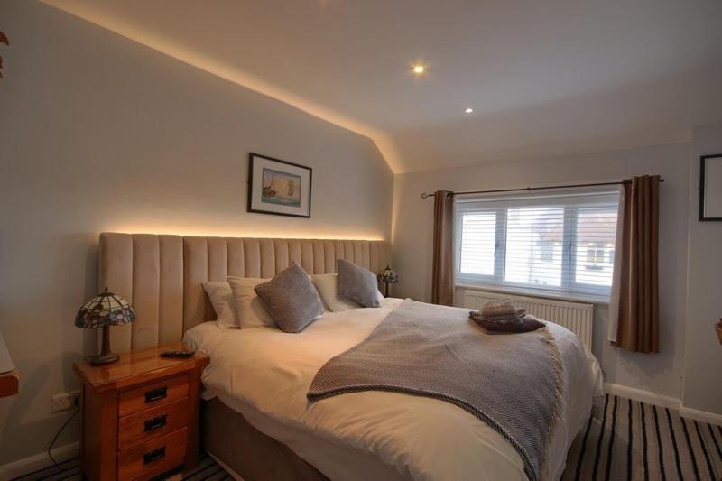 Smugglers Luxury Accommodation Sheringham Bagian luar foto